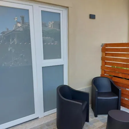 Fede's Airport 菲乌米奇诺